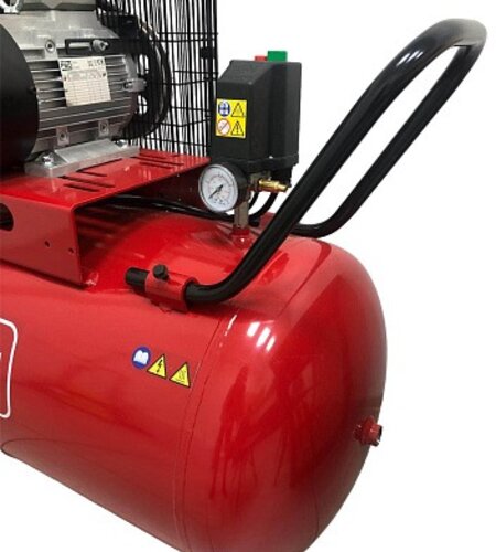 Поршневой компрессор MK103-200-3M(22050) ADVANCED 2